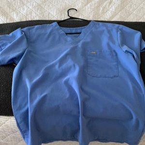 Figs ceil blue 2 pocket Leon scrub top large